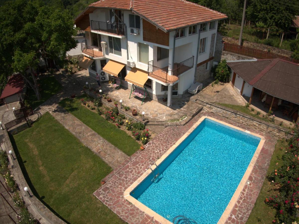 Rosarium Residence Guest House Dryanovo Ngoại thất bức ảnh
